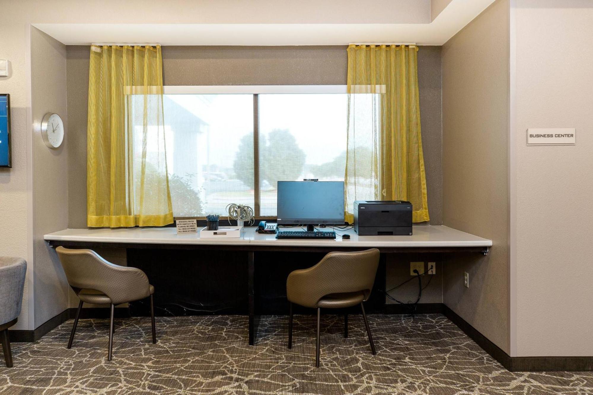 Springhill Suites Флоренс Екстер'єр фото